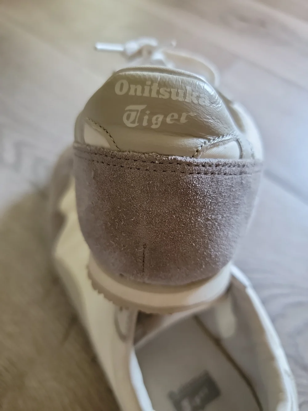 Onitsuka Tiger by Asics classic low